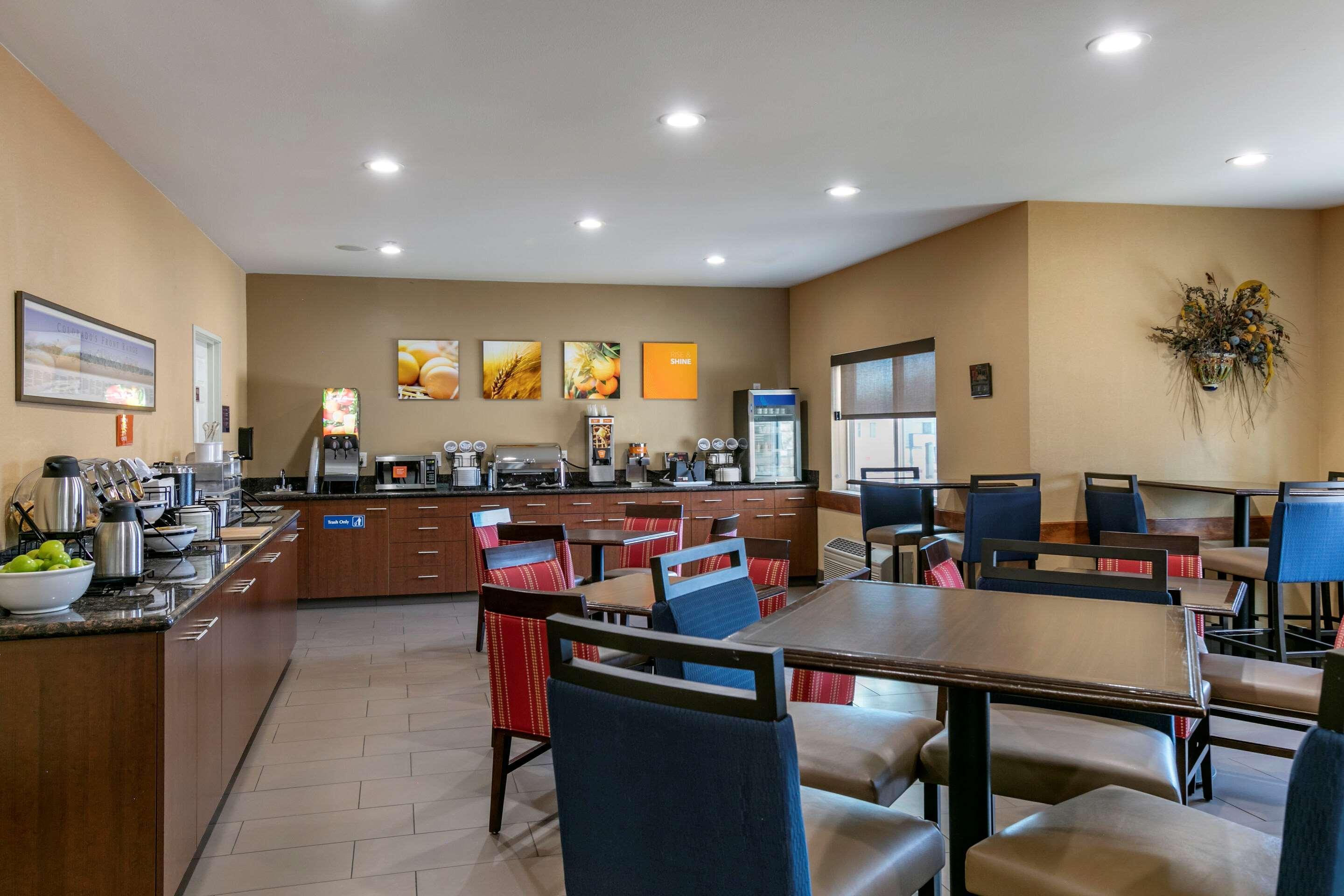 Comfort Inn Fort Collins North מראה חיצוני תמונה
